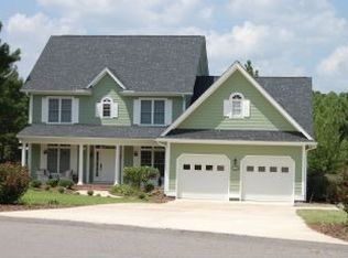 140 Russett Ct, Whispering Pines, NC 28327