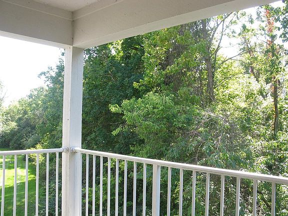 3rd image of 4487 N Shore Dr APT 302
