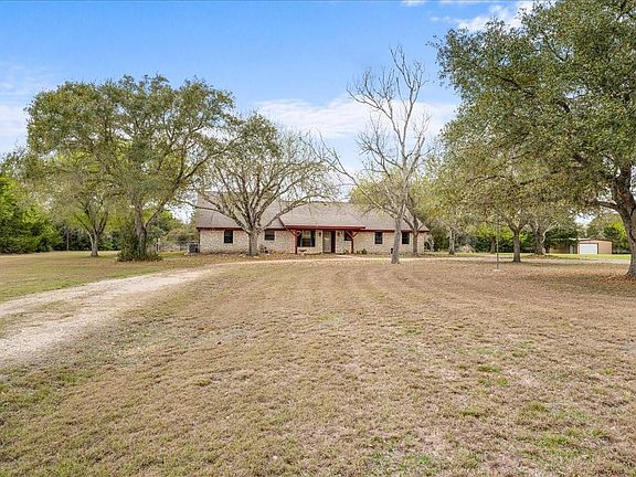 2nd image of 620 Panorama Rd