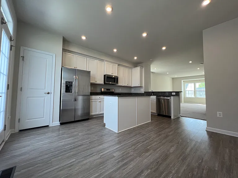 526 River Crest Way — Photo 10