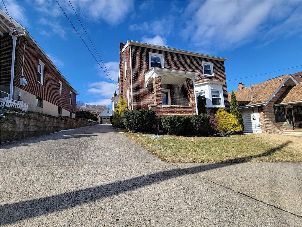 712 Hertzog Ave, Fountain Hill, PA 18015 Zillow