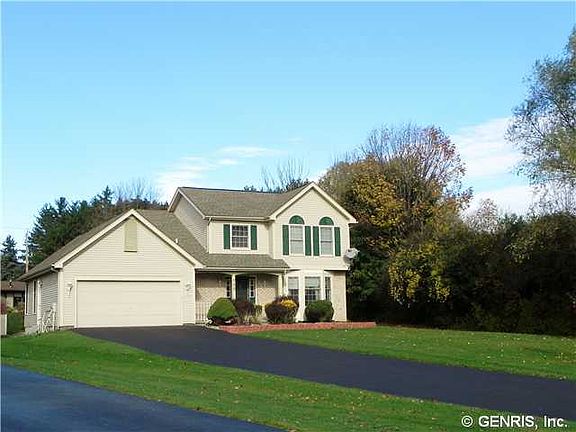 5th image of 135 Windelin Dr