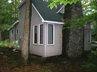 Route 390, Greentown, PA 18426