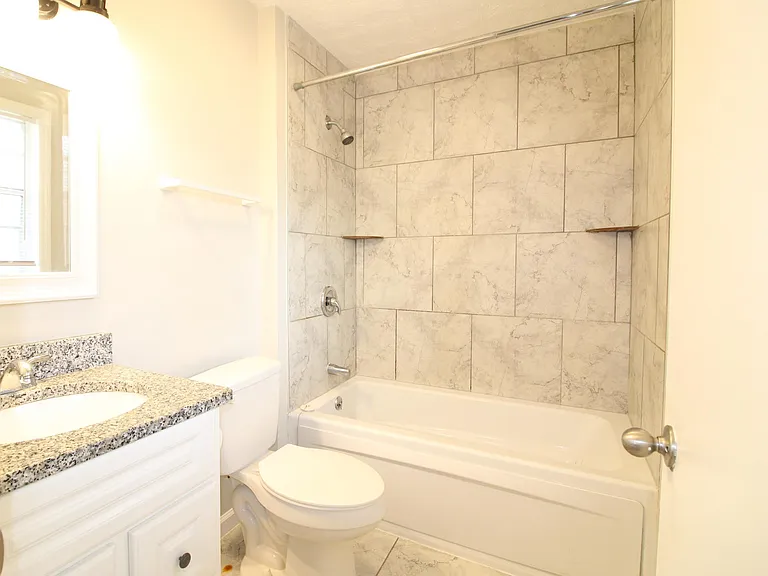 3224 Leafmore Dr — Photo 6