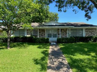 2626 Eastbrook Dr, Mesquite, TX