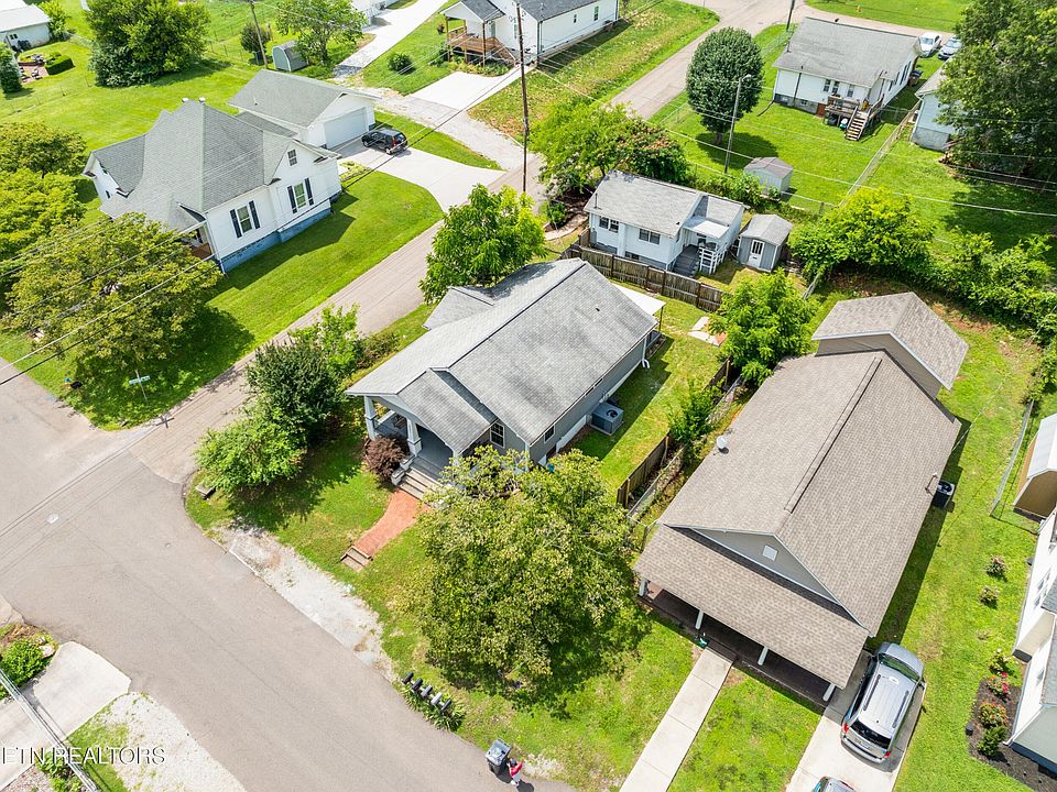 1st image of 2601 Fenwood Dr