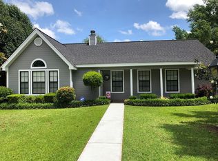 7 Oxford St, Columbus, MS 39702