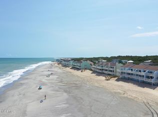 905 Pelican Ct, Kure Beach, NC 28449