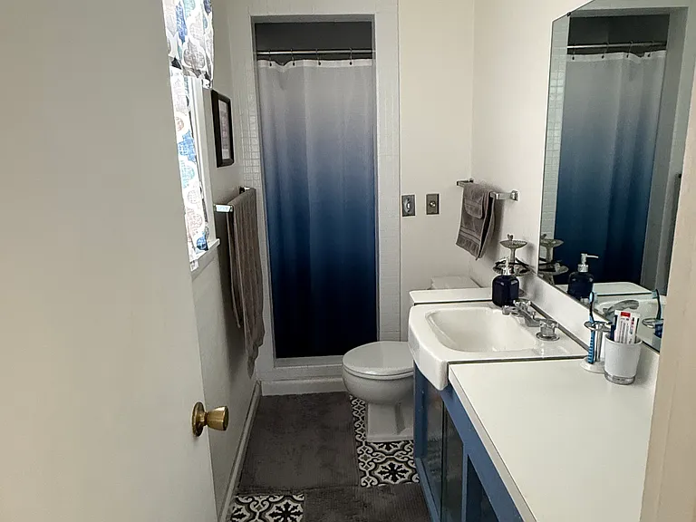Main Bedroom attached 3/4 bath