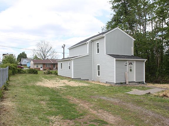 4th image of 2128 Campbell Ave