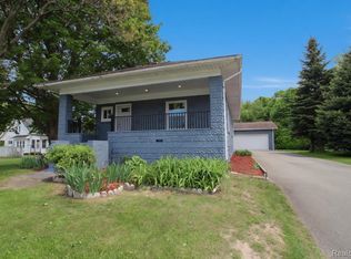 3280 E Atherton Rd, Burton, MI 48529