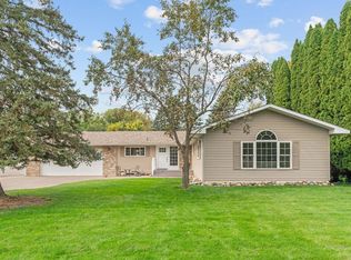 7801 Mississippi Ln N, Brooklyn Park, MN 55444