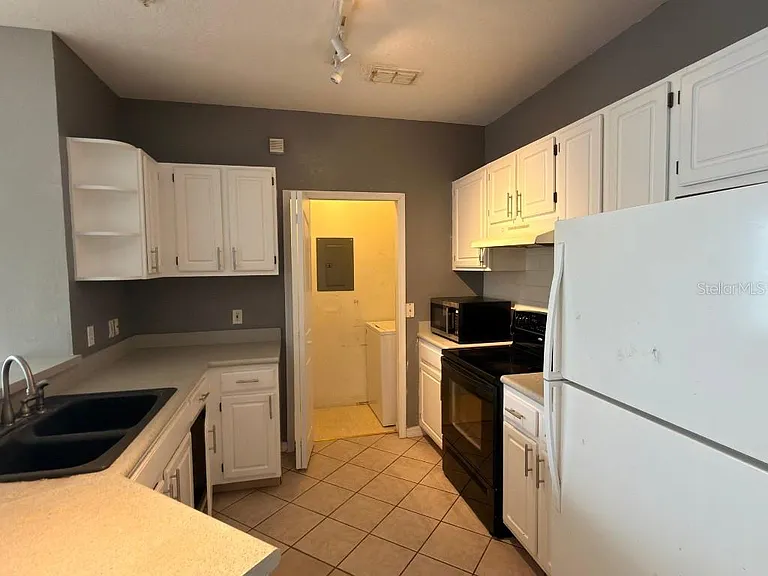 2525 Maitland Crossing Way #202 — Photo 5