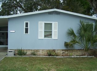 8275 W Vineway Dr, Homosassa, FL 34448