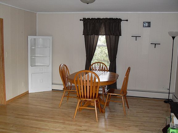 4th image of 547 Delta Ave