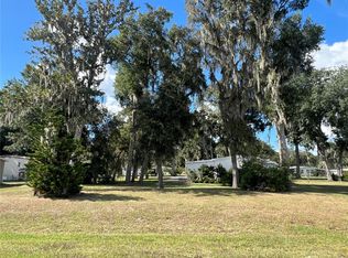 64 Robin Rd #12, Wildwood, FL 34785