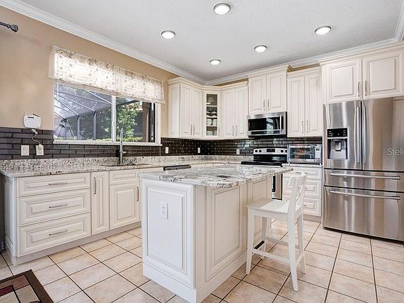 2nd image of 2751 Windsorgate Ln