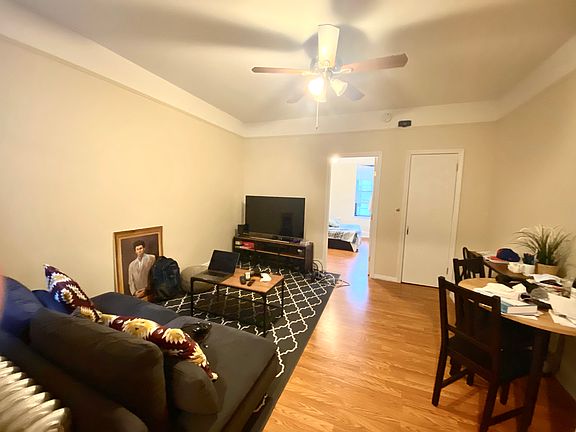4th image of 34-47 42nd St #2R