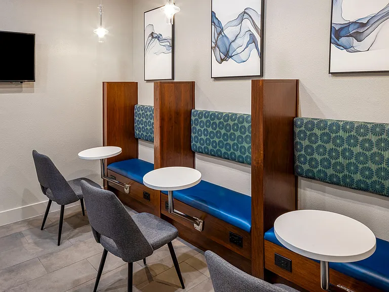Aldrich_amenity_co-work
