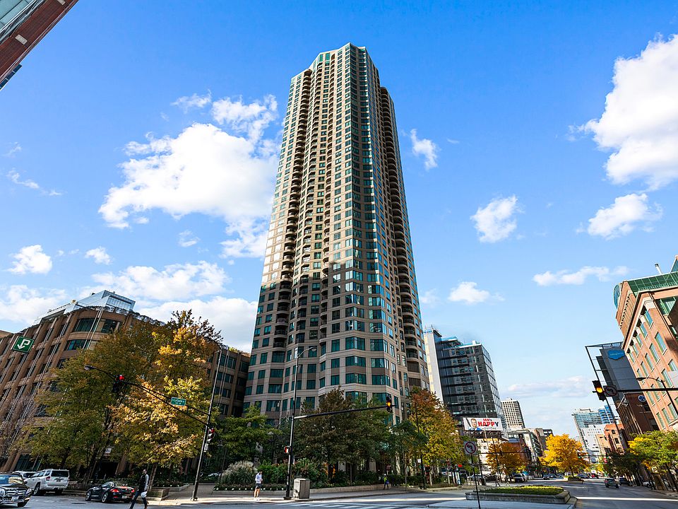 1st image of 400 N La Salle Dr APT 1208
