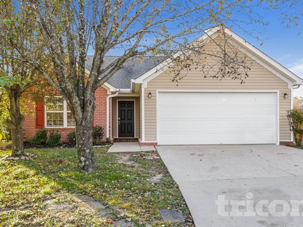 1116 S Hampton Close