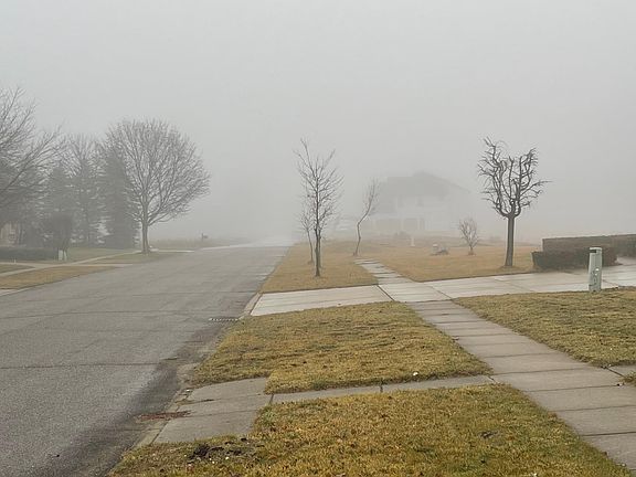 3rd image of 51472 Forster Ln