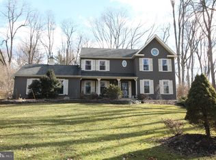 950 Marie Rochelle Dr, West Chester, PA 19382