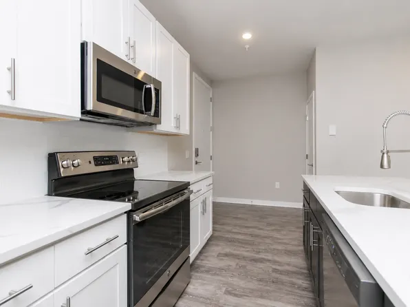 1520 N 7th St #2F, Philadelphia, PA 19122