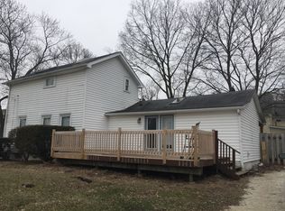 329 N 2nd St, Dekalb, IL 60115