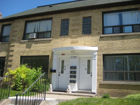 1721 Bathurst St #1, Toronto, ON M5P 3K4