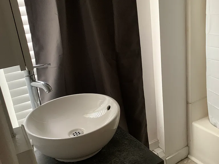15 Chestnut St #2 — Photo 7