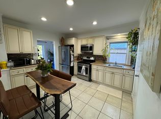 29 Oak St #2, East Rutherford, NJ 07073