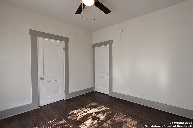 706 Canton — Photo 16