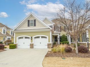 514 Cottage Ln, Southern Pines, NC 28387