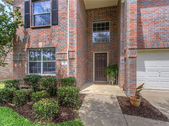 2nd image of 1818 Fairbanks Dr