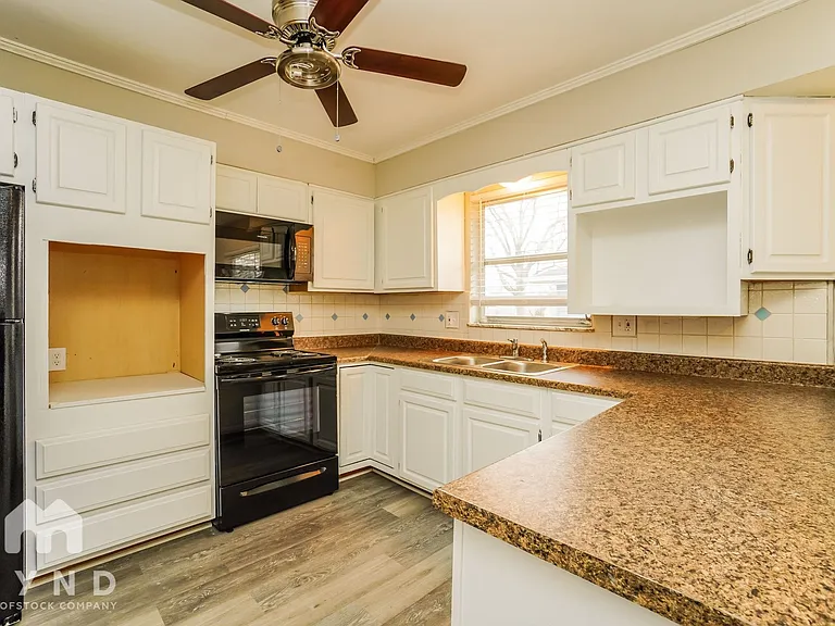 1053 Wiltshire Rd — Photo 7