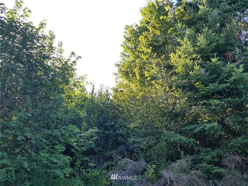 2nd image of Hendrickson Rd