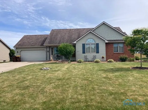 1301 Hilton Head Ct, Defiance, OH 43512