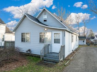 948 Harding St NW, Grand Rapids, MI 49544