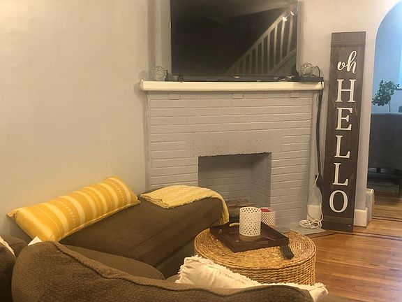 4th image of 7117 Woolston Ave #7117