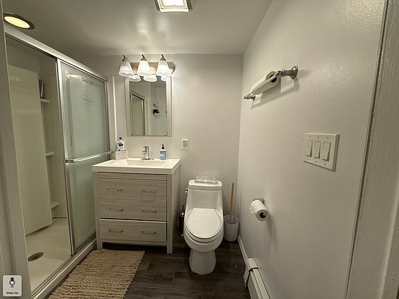 4th image of 62 Eckford St #1