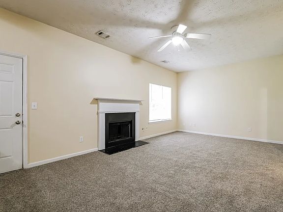 3rd image of 1670 Callaway Loop #1670