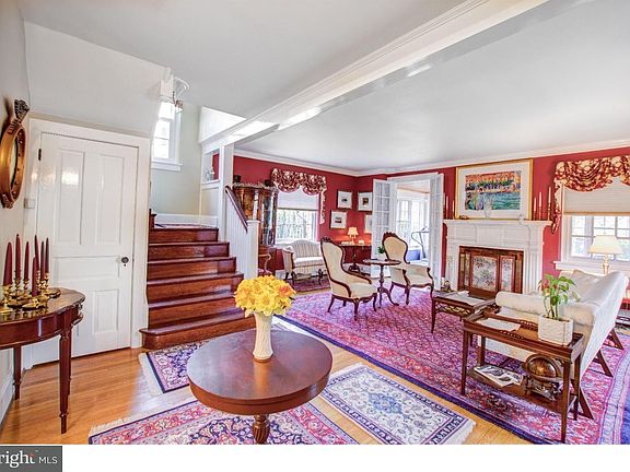 2nd image of 1903 Greenhill Ave #1903