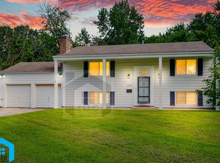 5399 N Richmond Ave, Kansas City, MO 64119