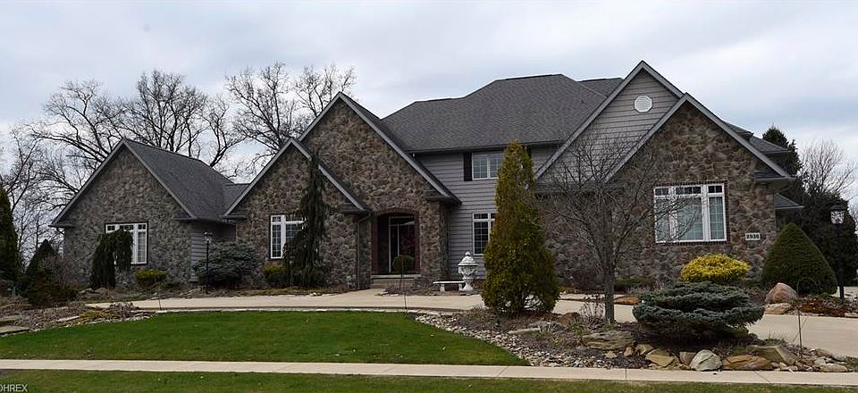 1st image of 2936 Ironwood Dr