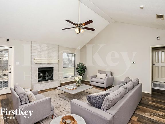 3rd image of 5 Hastings Ct