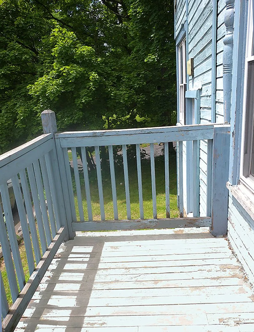 418 Cherry St — Photo 1