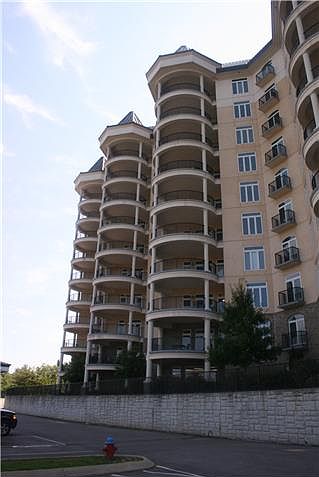 1st image of 400 Warioto Way APT 307