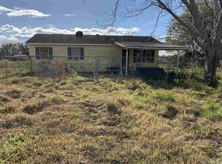 8983 McGee Ln, Beaumont, TX 77705