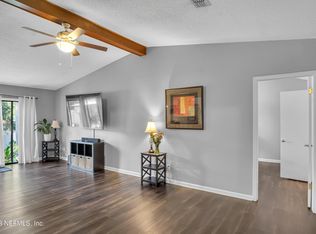 1954 Oak Twist Ct, Orange Park, FL 32073